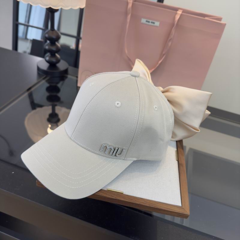 Miumiu cap dx116